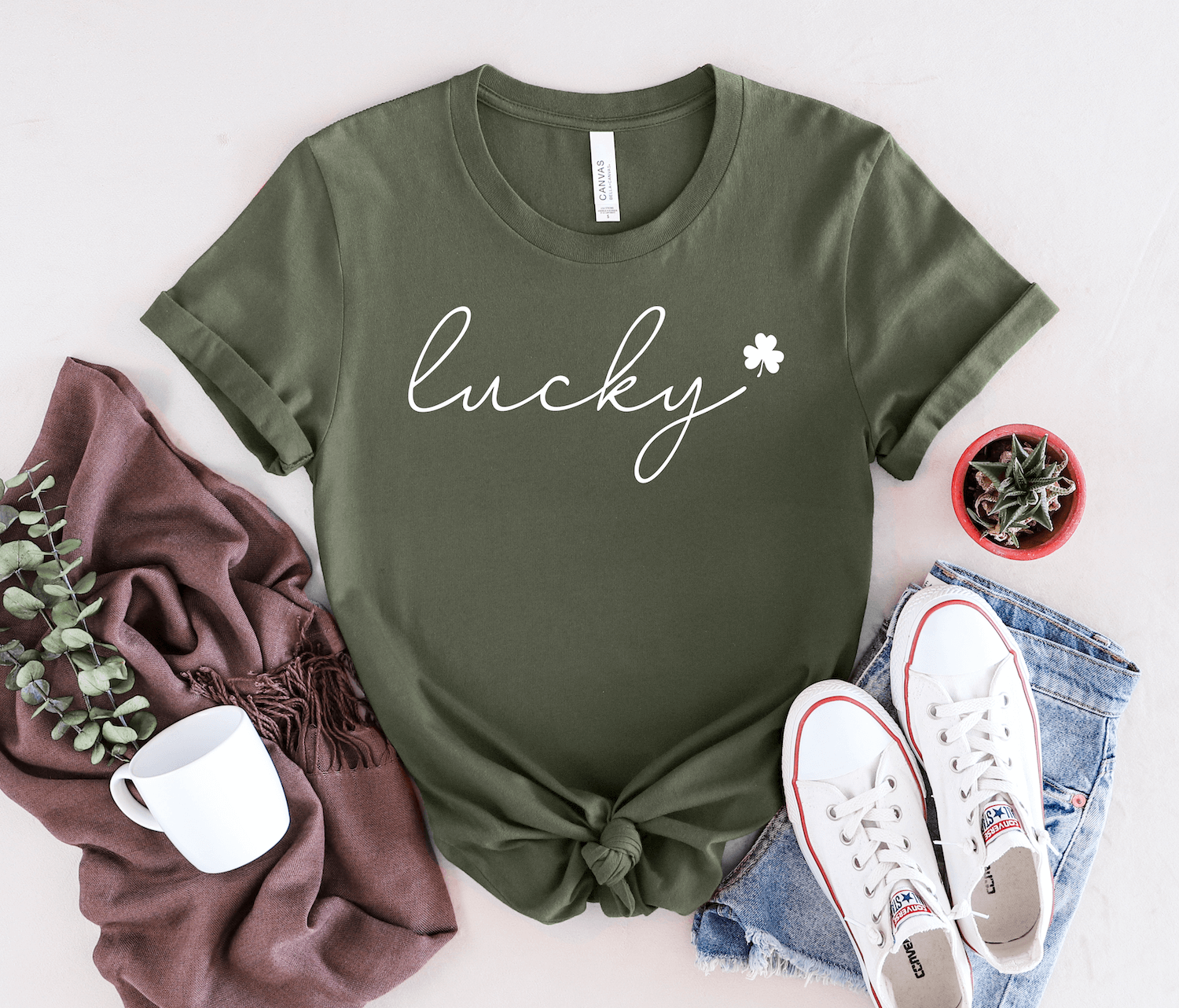Lucky Short Sleeve Shirt Hope Doves Lucky Short Sleeve Shirt Hope Doves